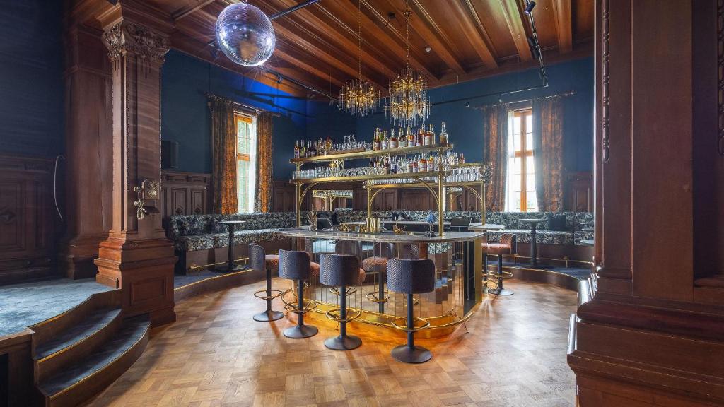 Wedding & Event Celebrations